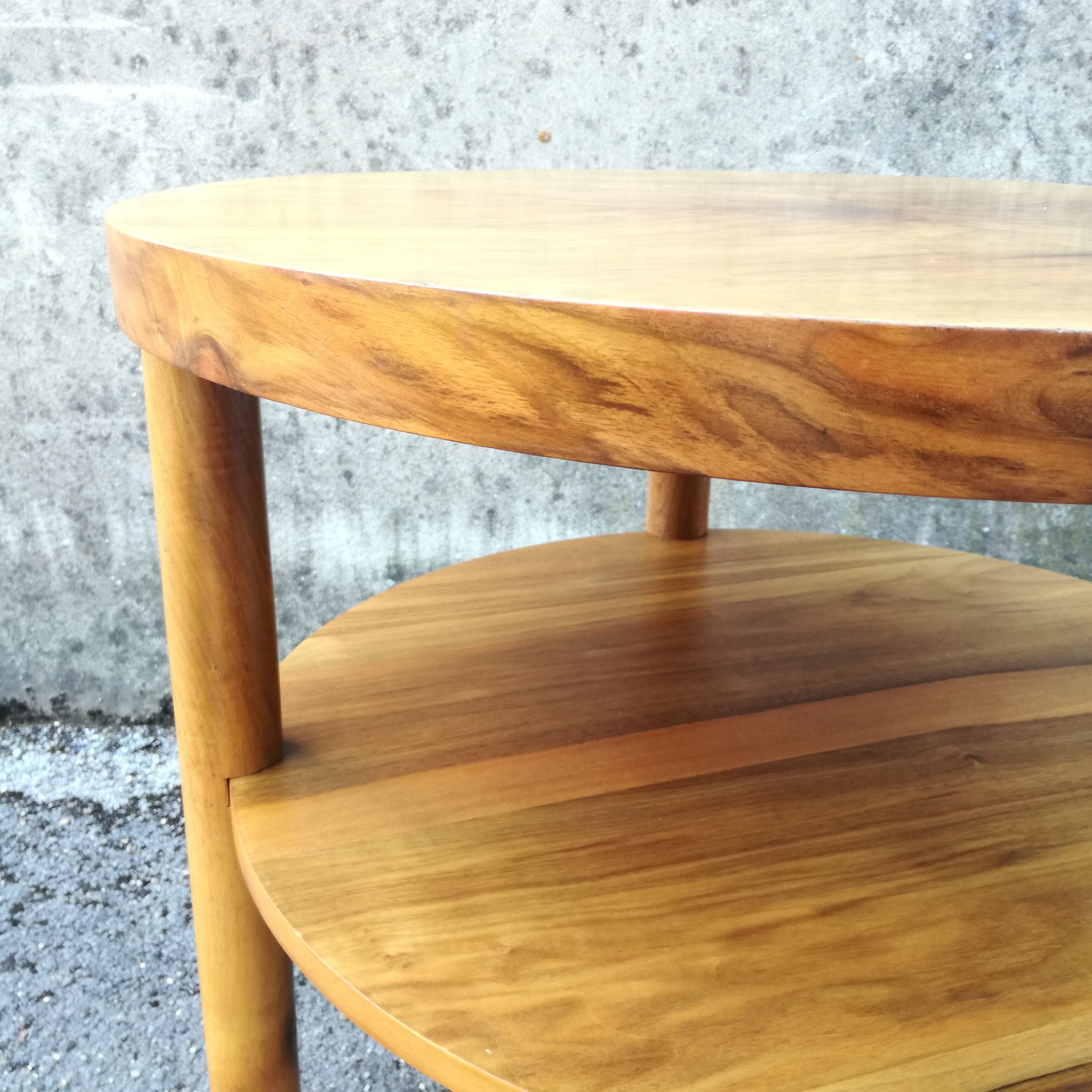 Round walnut pedestal table, with tablet