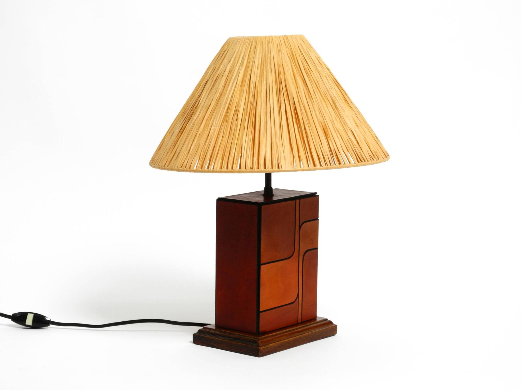 Italian 60s table lamp made of wood and leather with paper straw lampshade