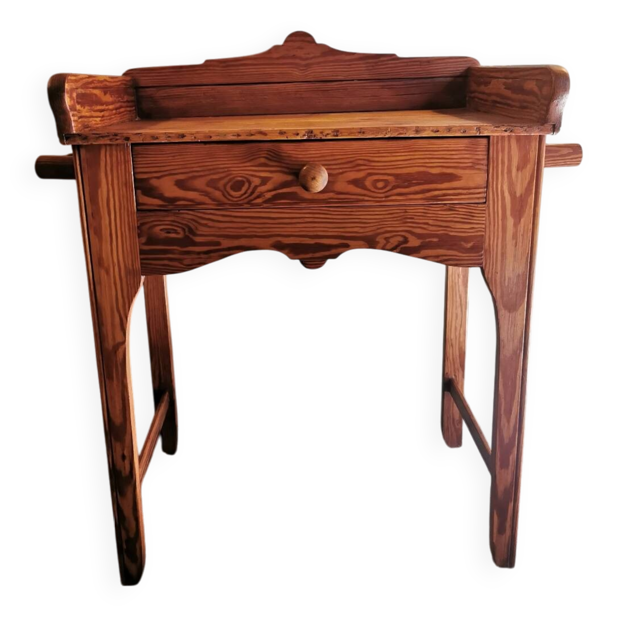 Pitchpin 1905 bathroom cabinet