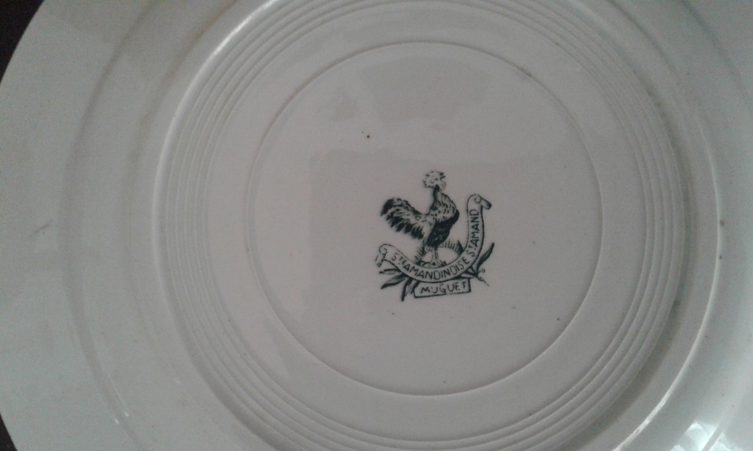 6 Flat asiiettes, Muguet decors.