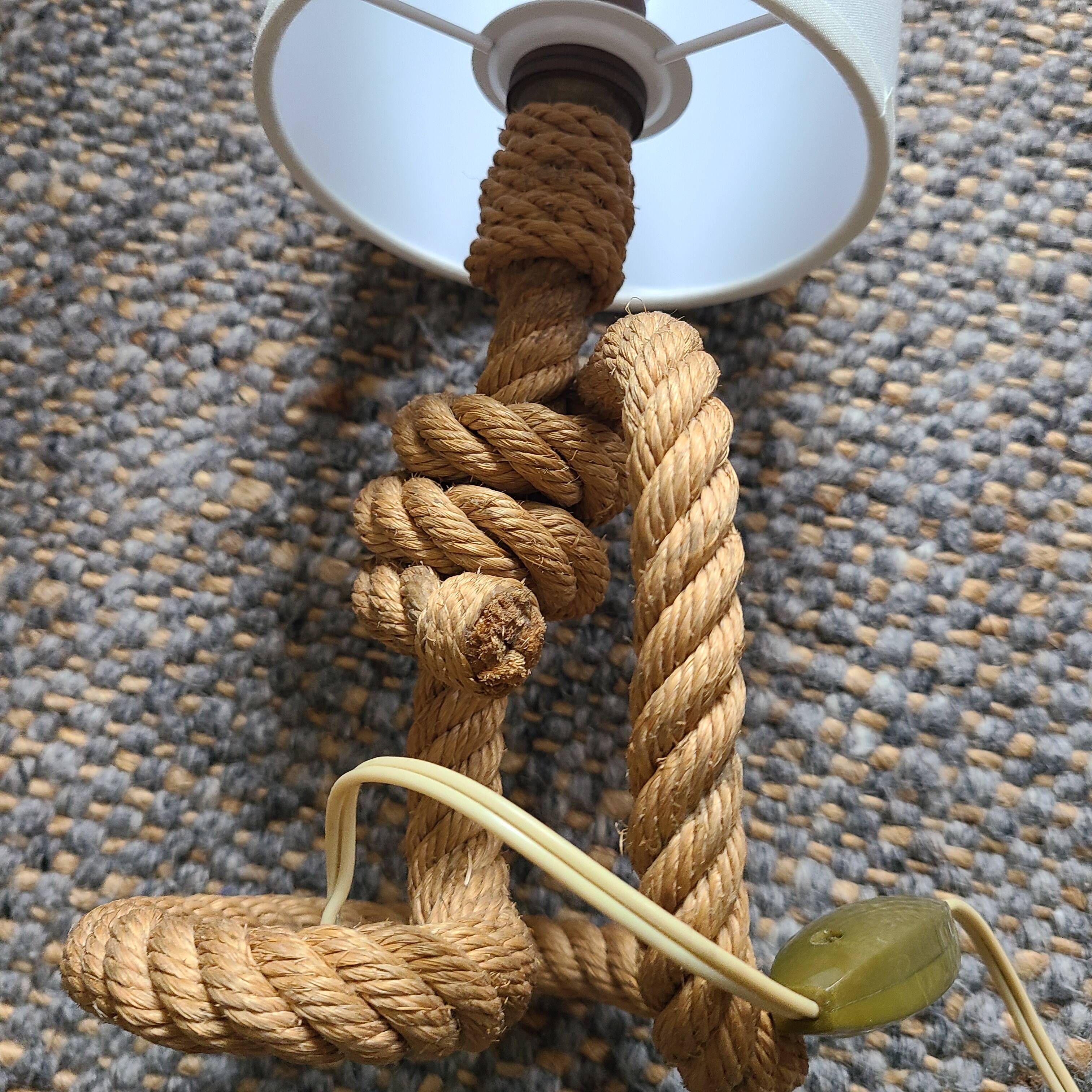 Audoux Minnet table lamp