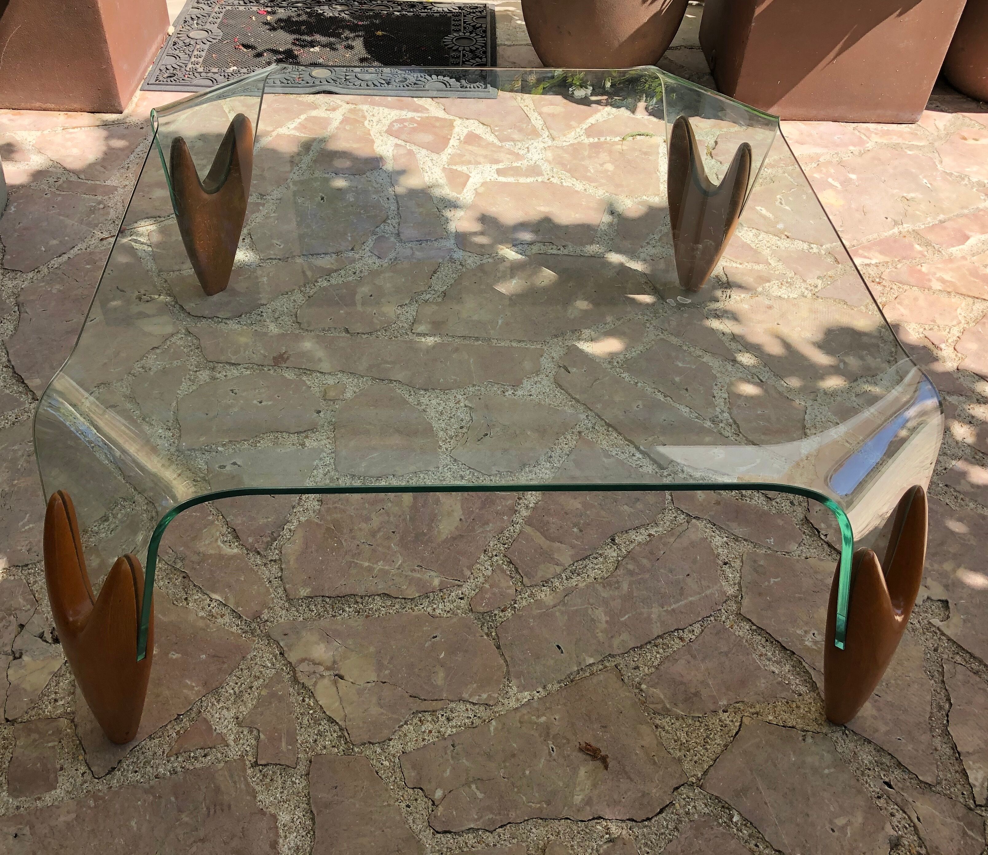 Design lounge coffee table