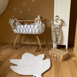 Rattan cradle