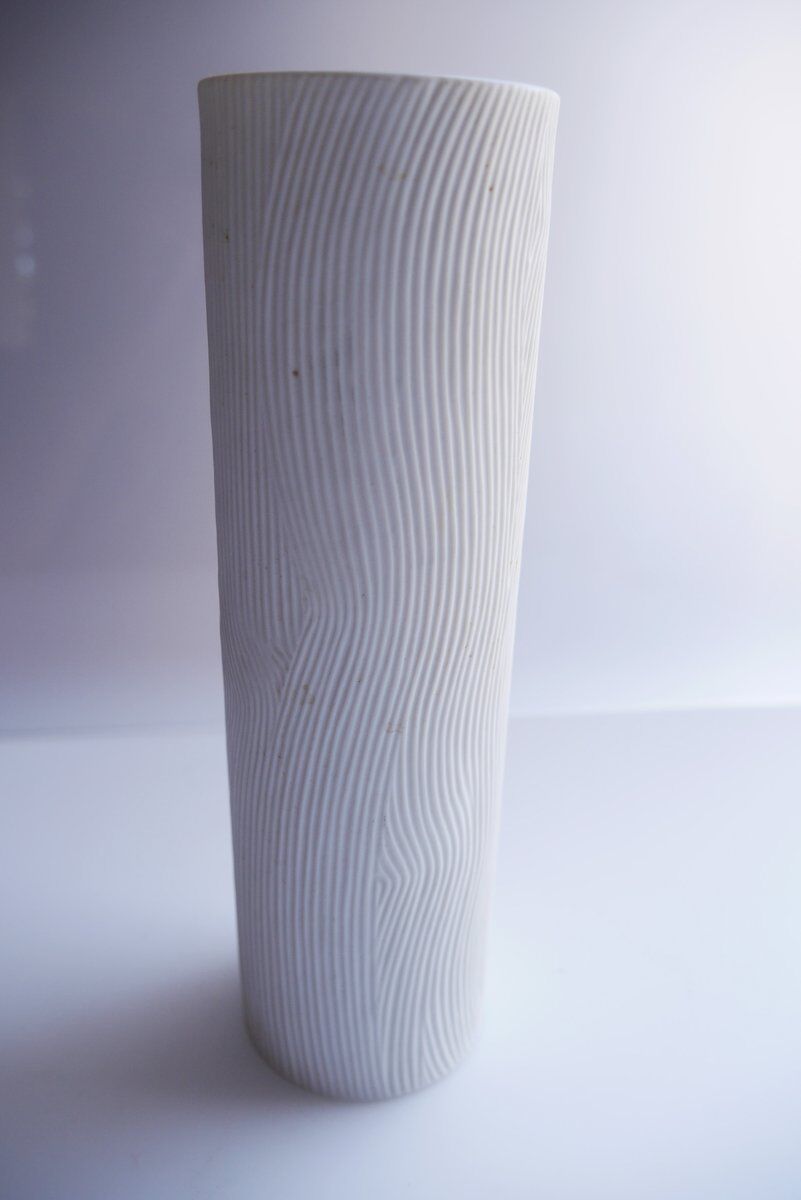 Mid-century modern Op-Art Studio Line bisque porcelain vase by Werner Schreib for Rosenthal, 1960s