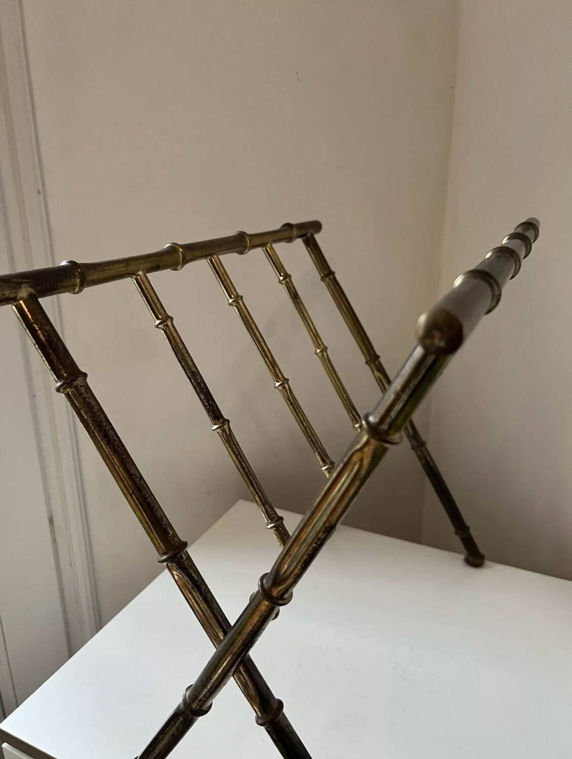 Magazine rack in gilded brass Bamboo style Jacques Adnet design 1960