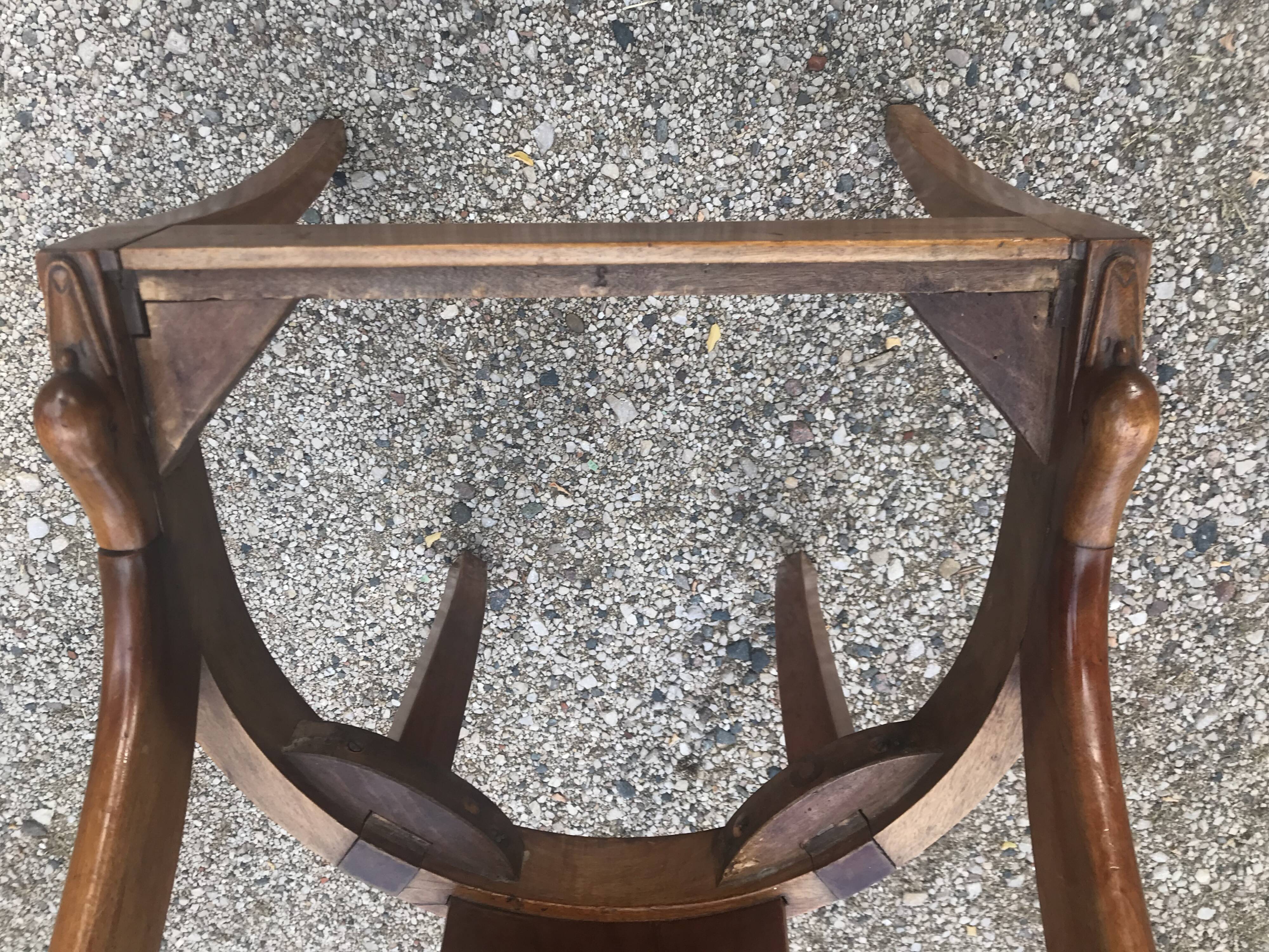 Suite of 6 chairs empire swan collar