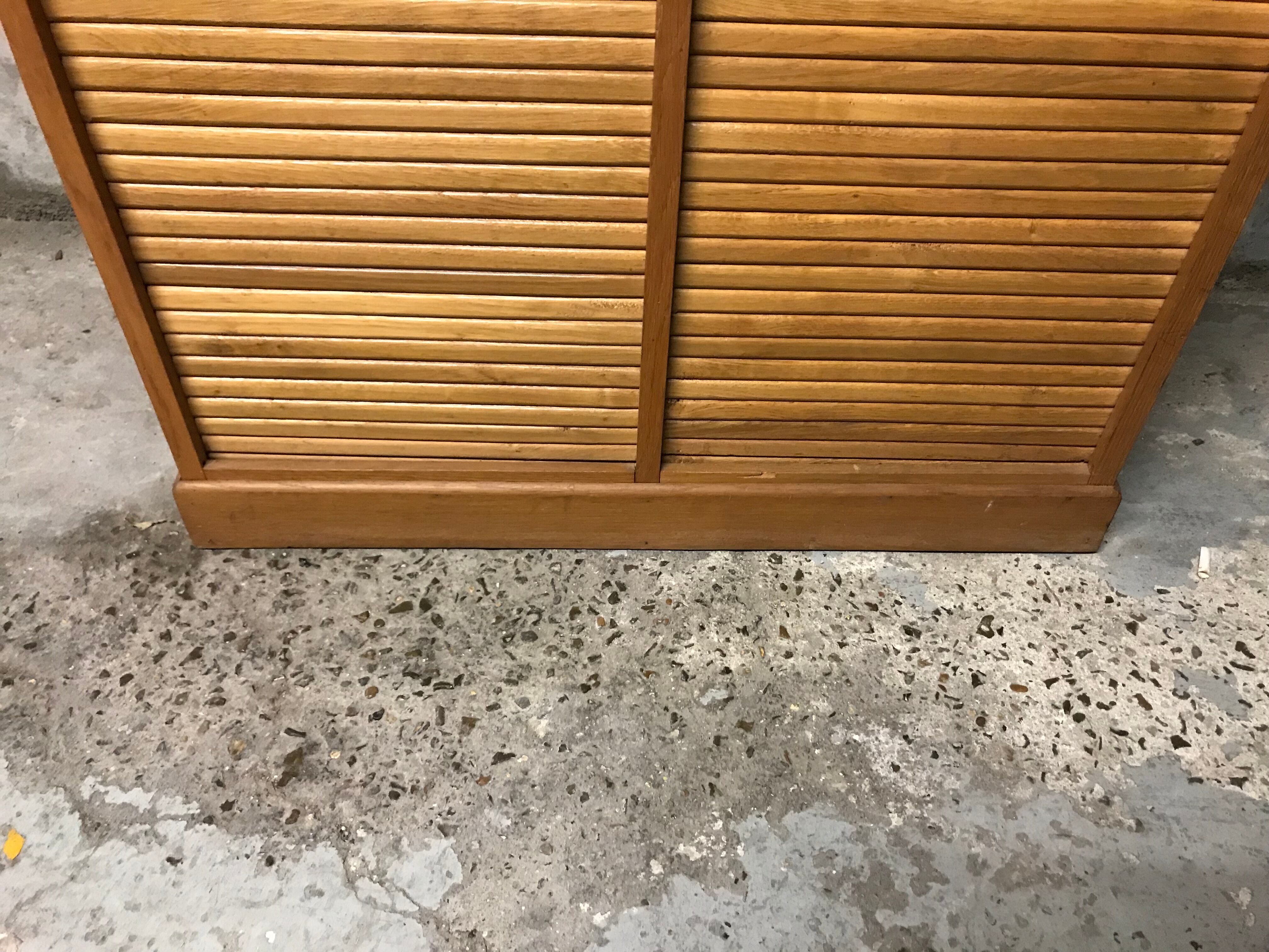 Meuble classeur à rideaux de notaire chêne