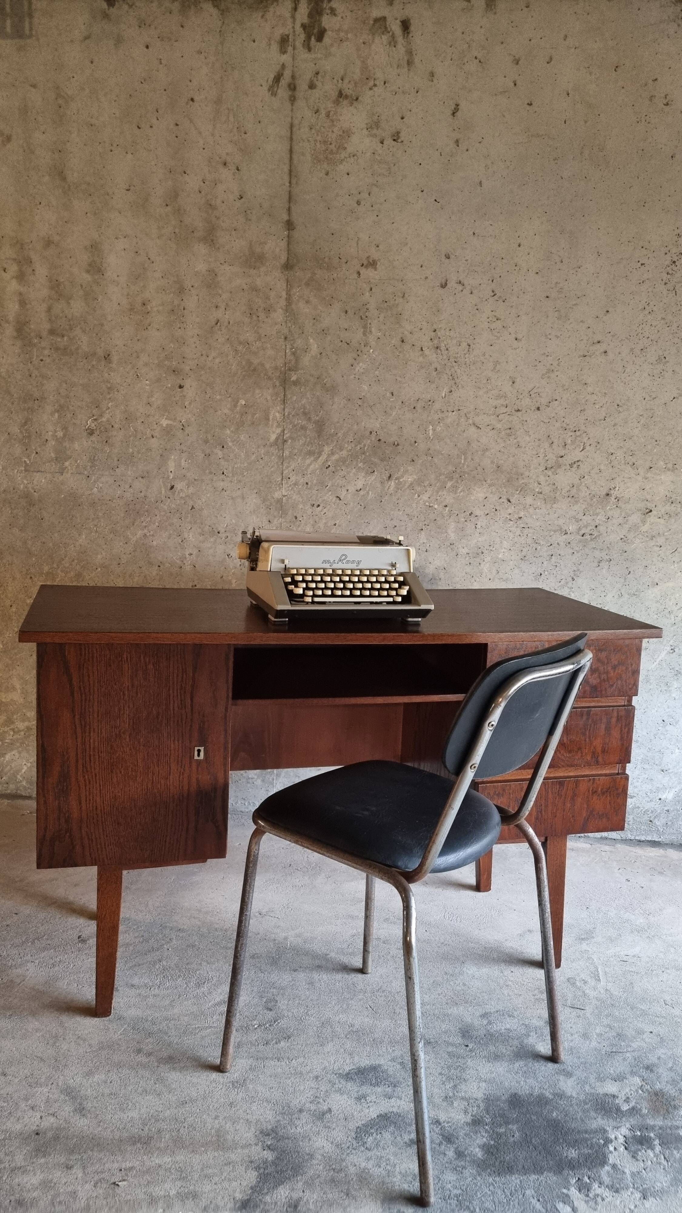 Bureau en placage de palissandre vintage