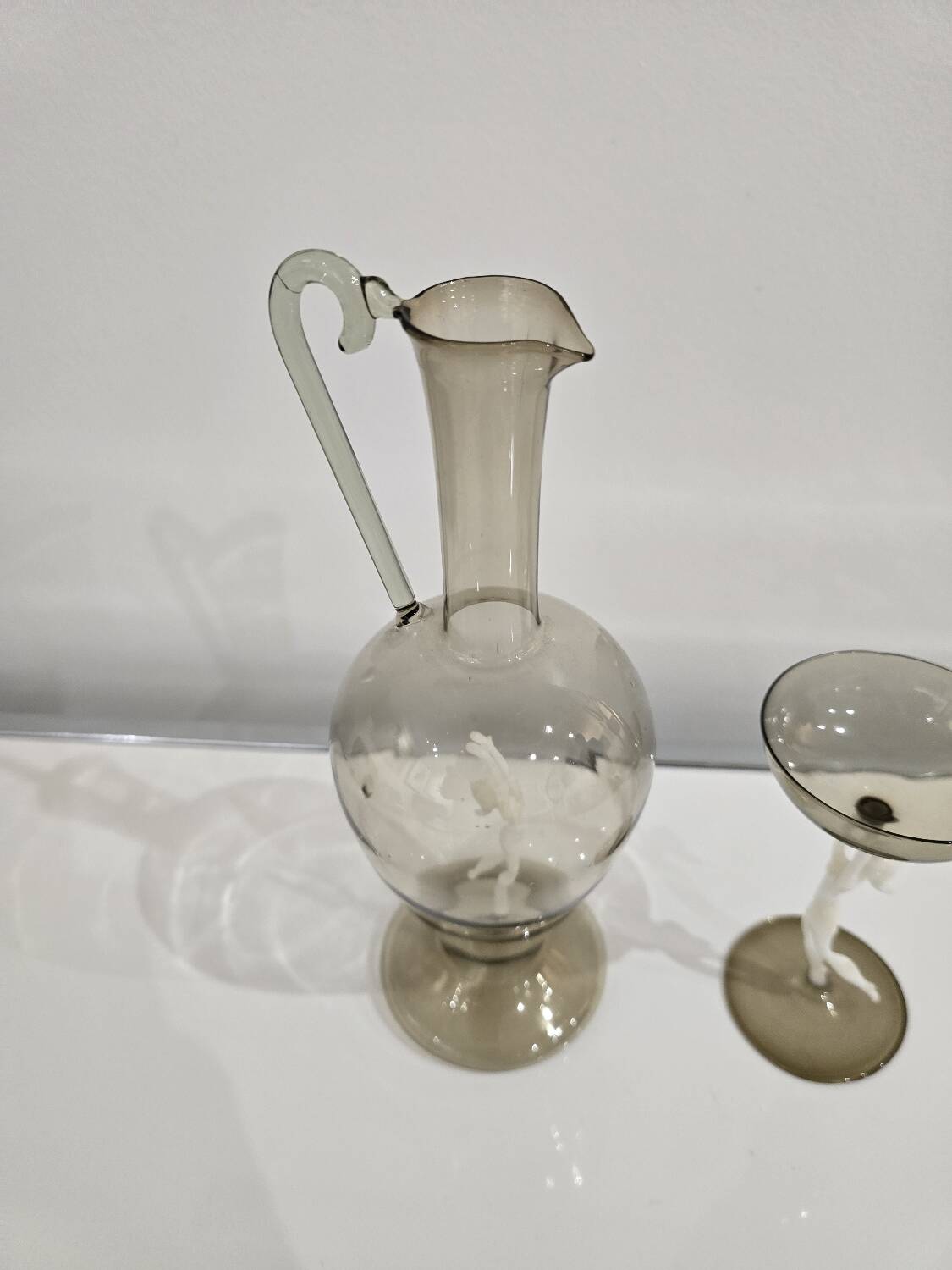 Bimini liqueur service