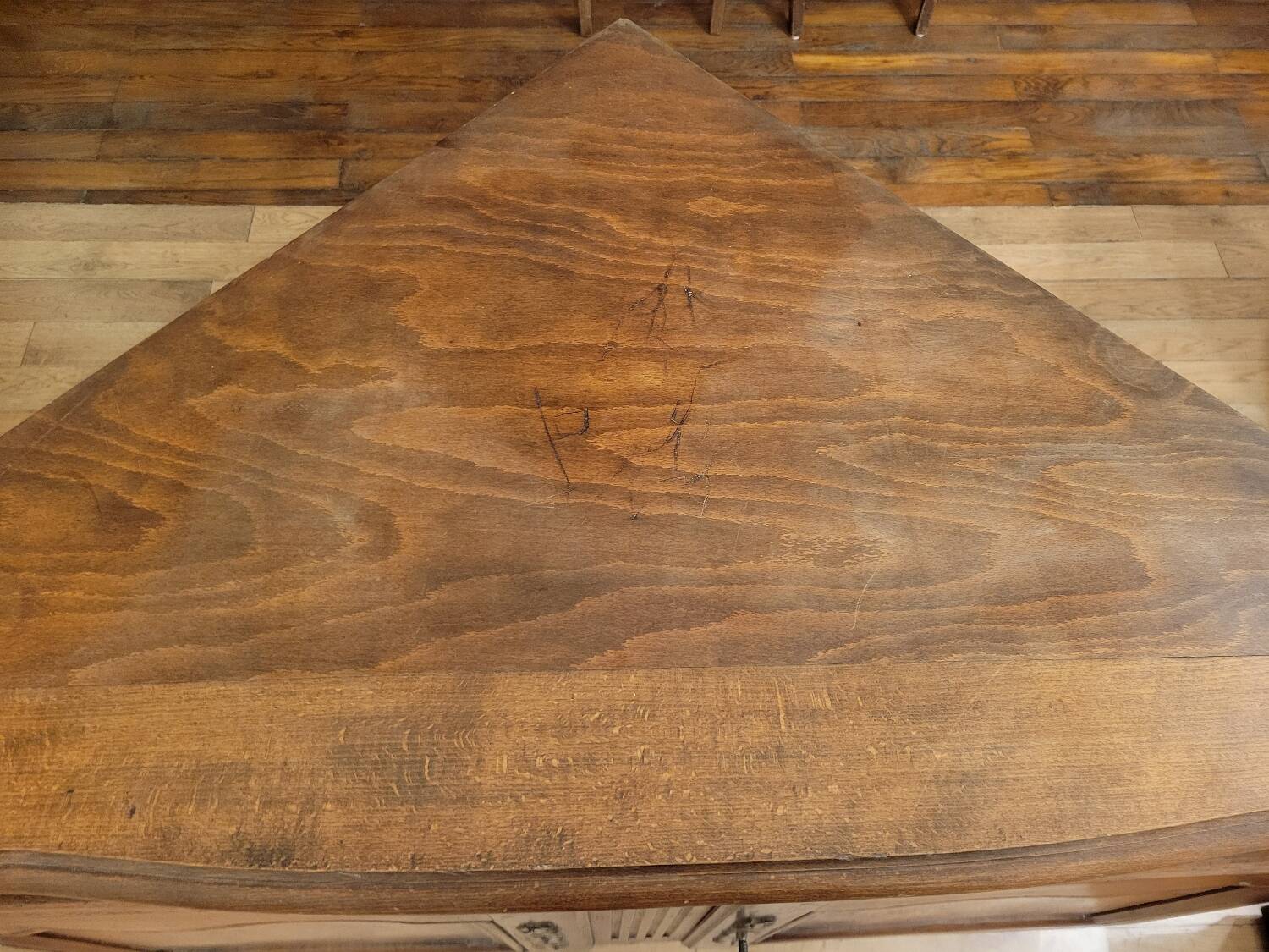 Louis XV corner sideboard