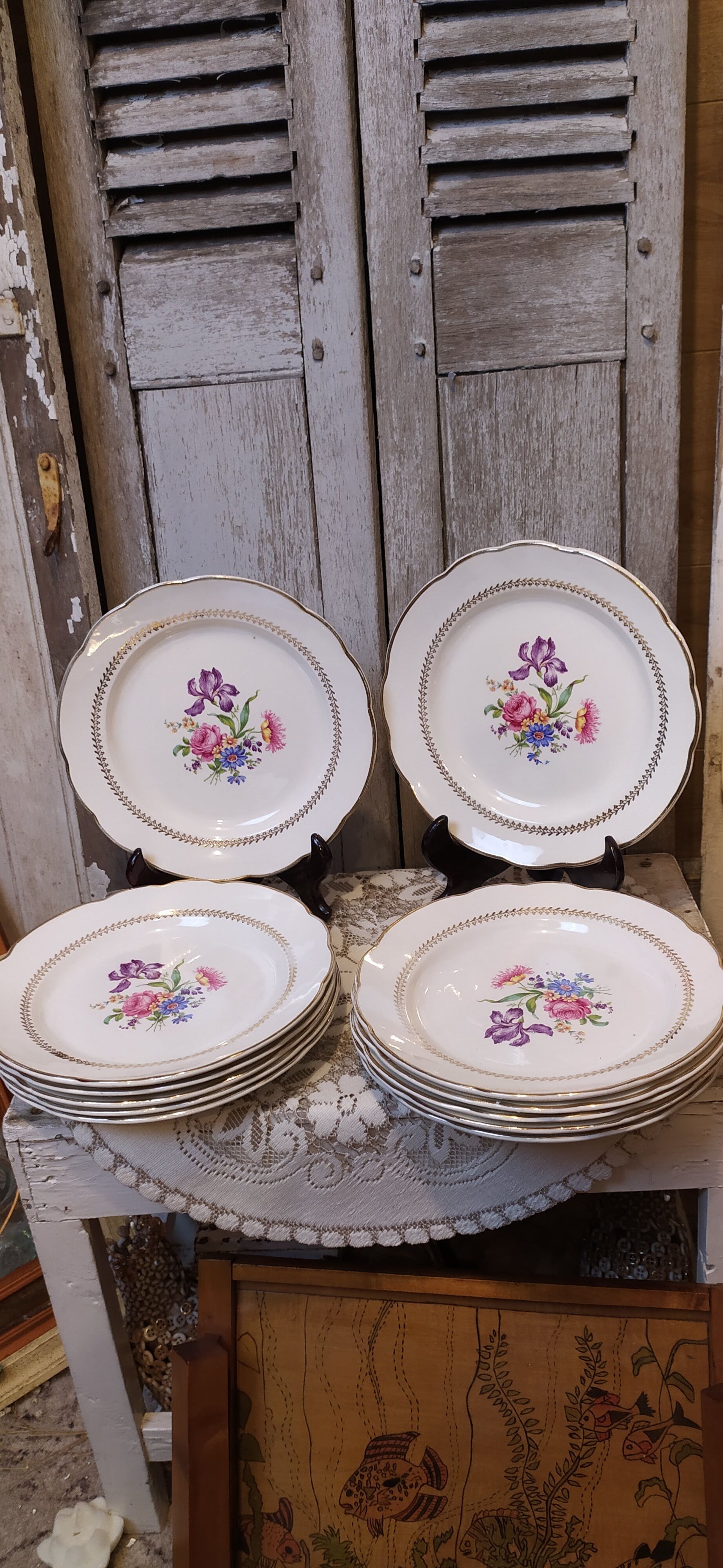 set of six vintage plates, Gien earthenware, floral style