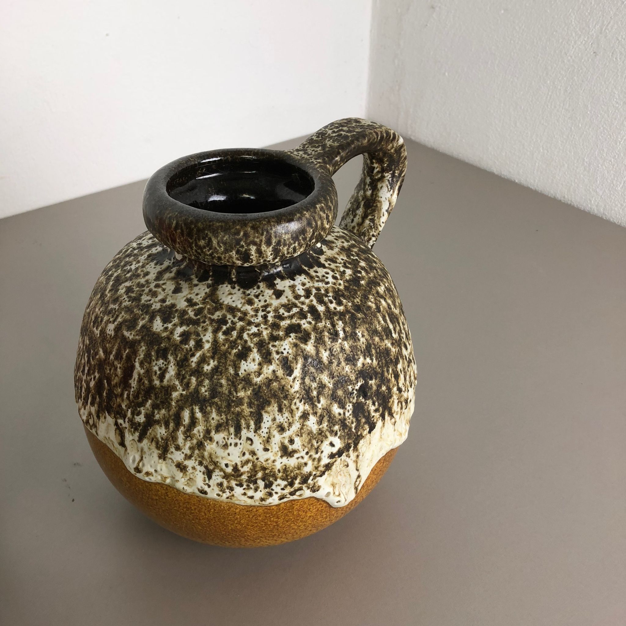 Set of Two Pottery Fat Lava Vases Model "484-21" Made by Scheurich Germany 1970s