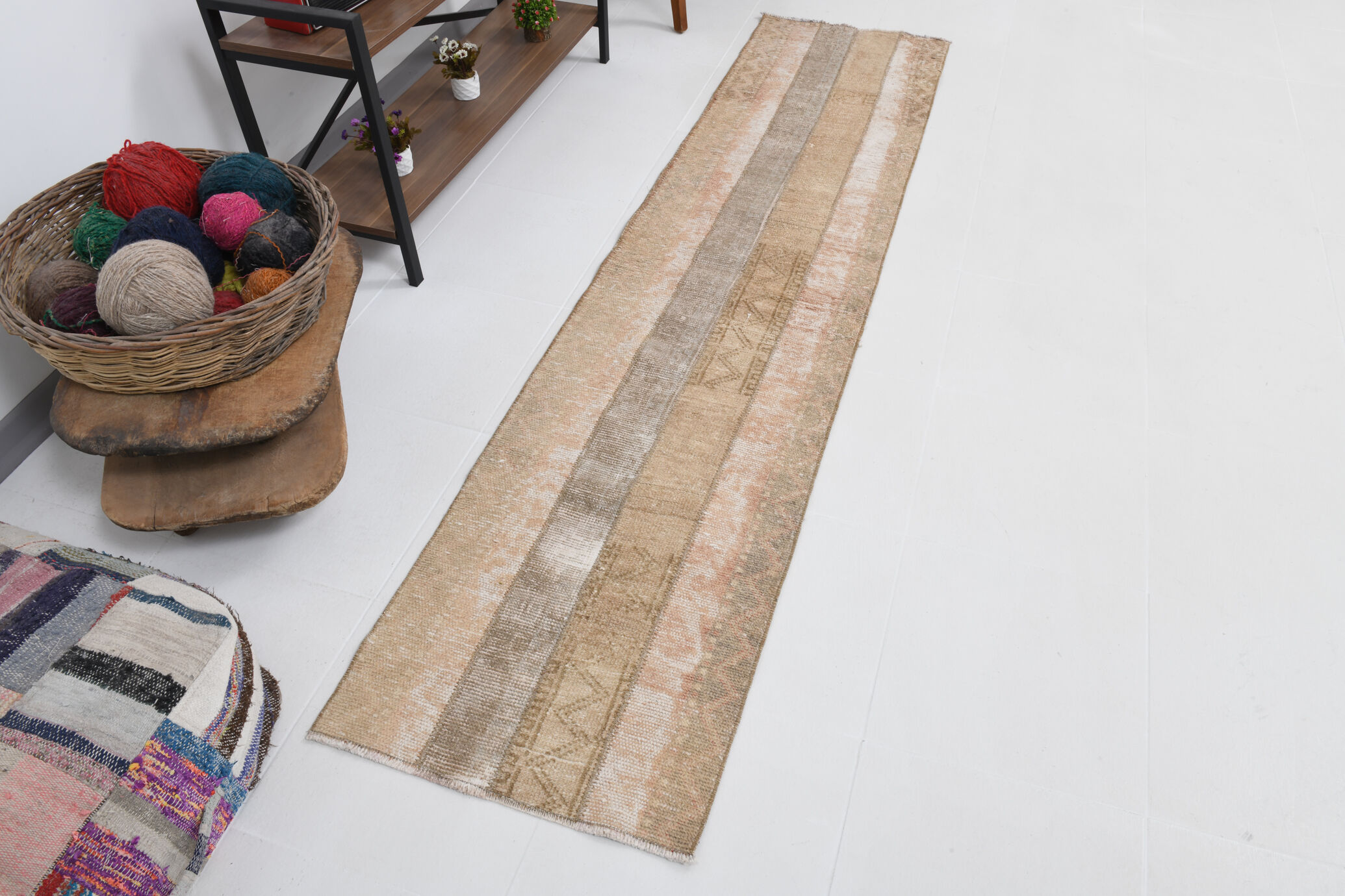 2x8 vintage runner rug 60x260cm