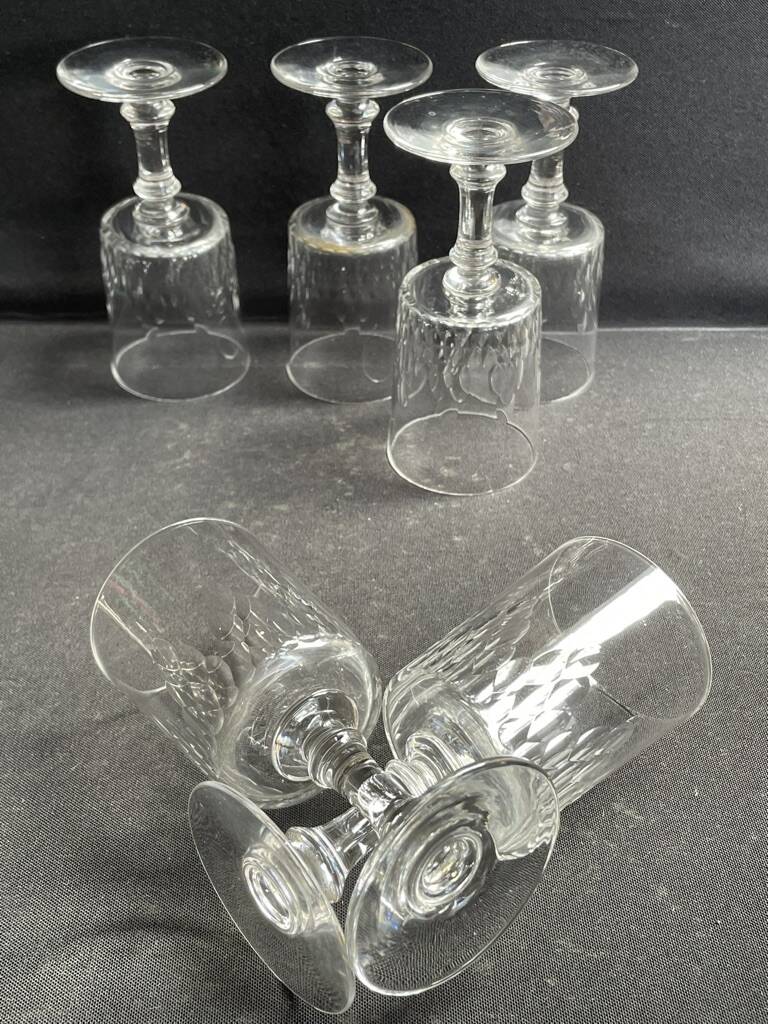 6 Baccarat Champigny cooked wine glasses