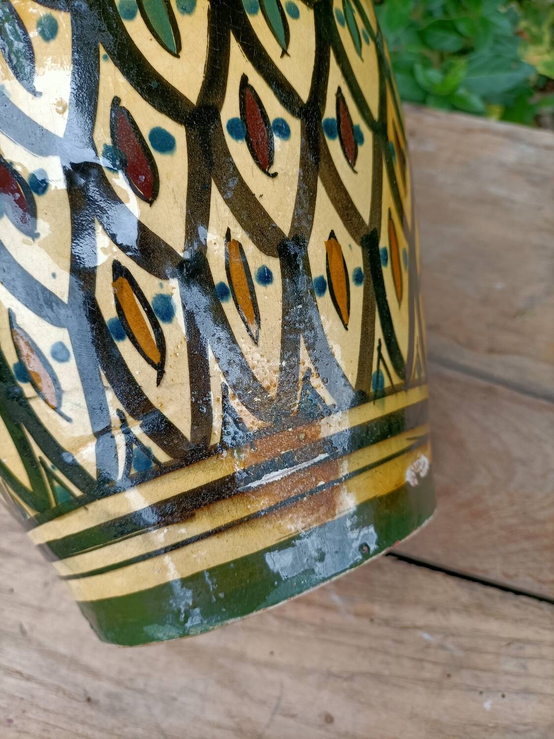 Retro ceramic vase