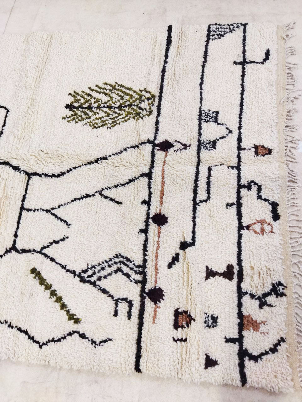 Moroccan Berber Carpet 244x164cm