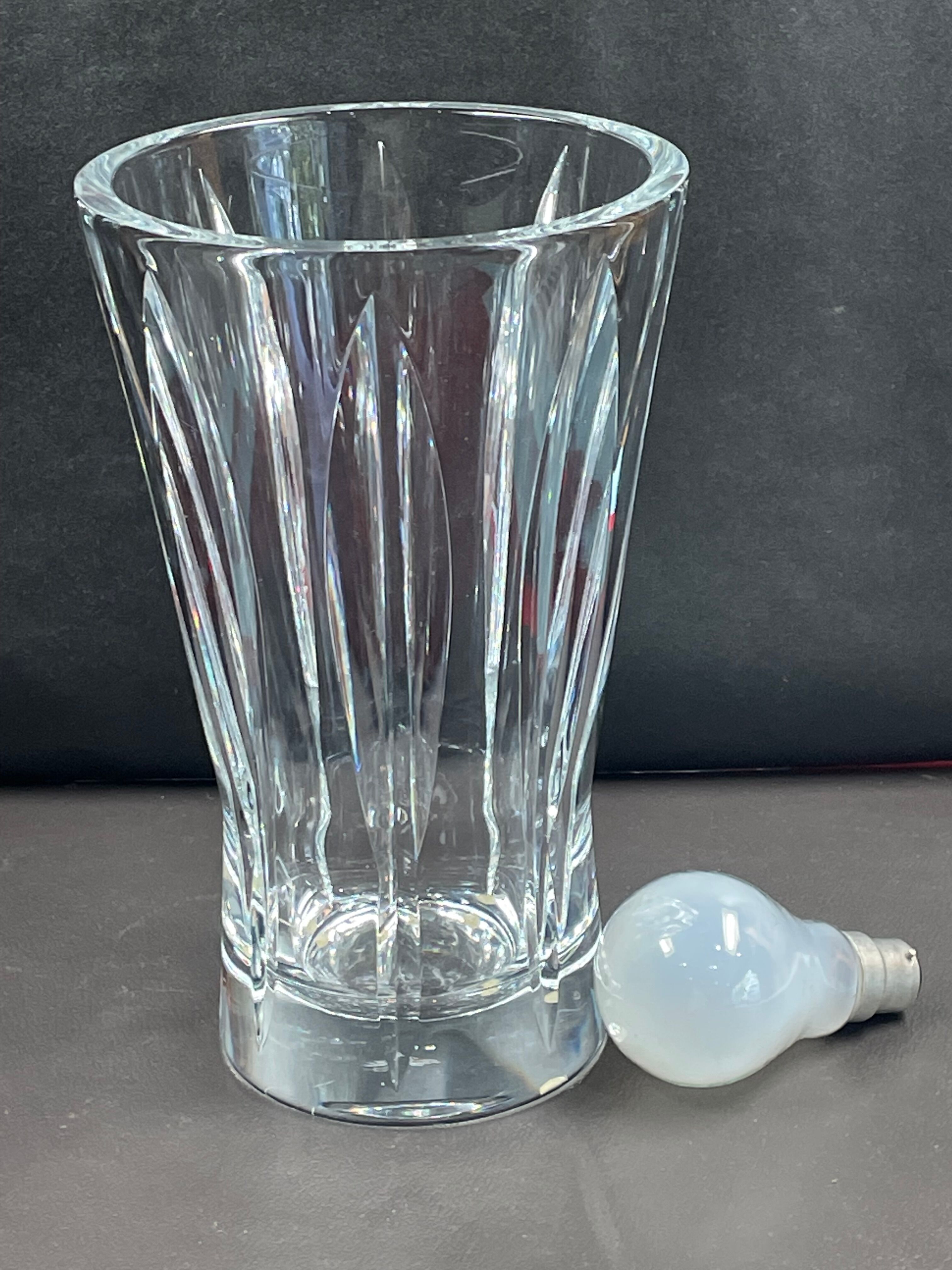 Vase in Sèvres crystal signed