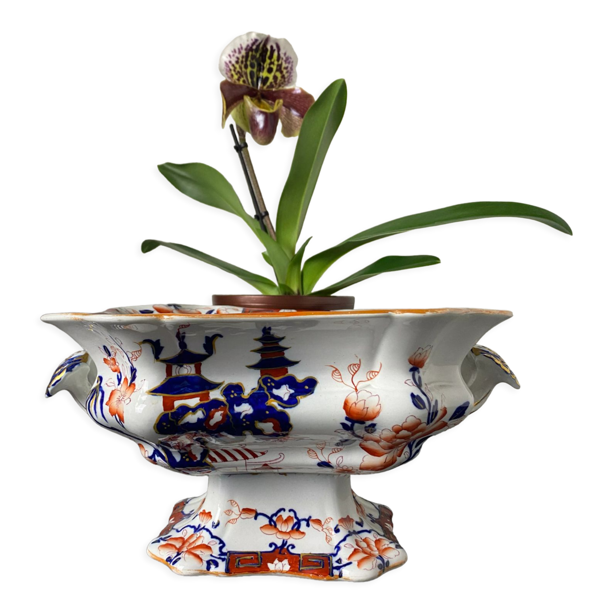 Old Imari cup stamped "Mason" in iron earth