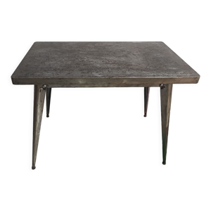 Table tolix 55 par Xavier