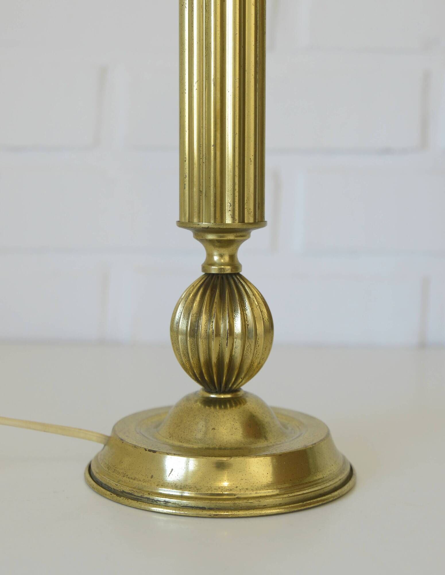 Vintage Brass Table Lamp Base / Hollywood Regency Lamp / Neoclassical Light