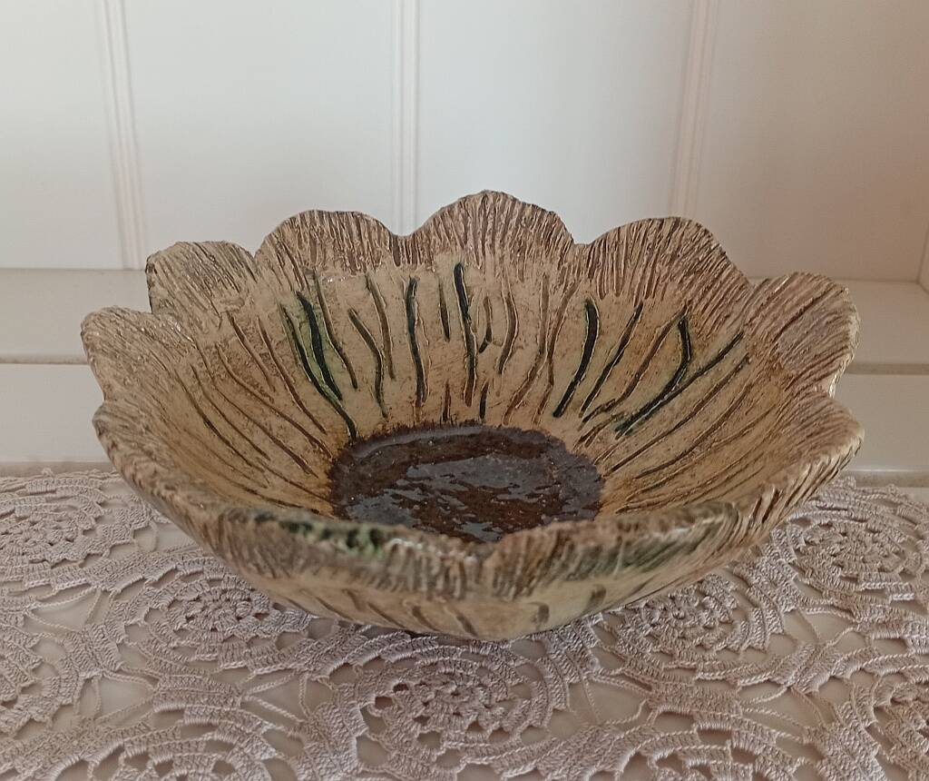 Vintage signed studio pottery flower shaped bowl