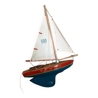 Bateau de bassin tirot modèle 500