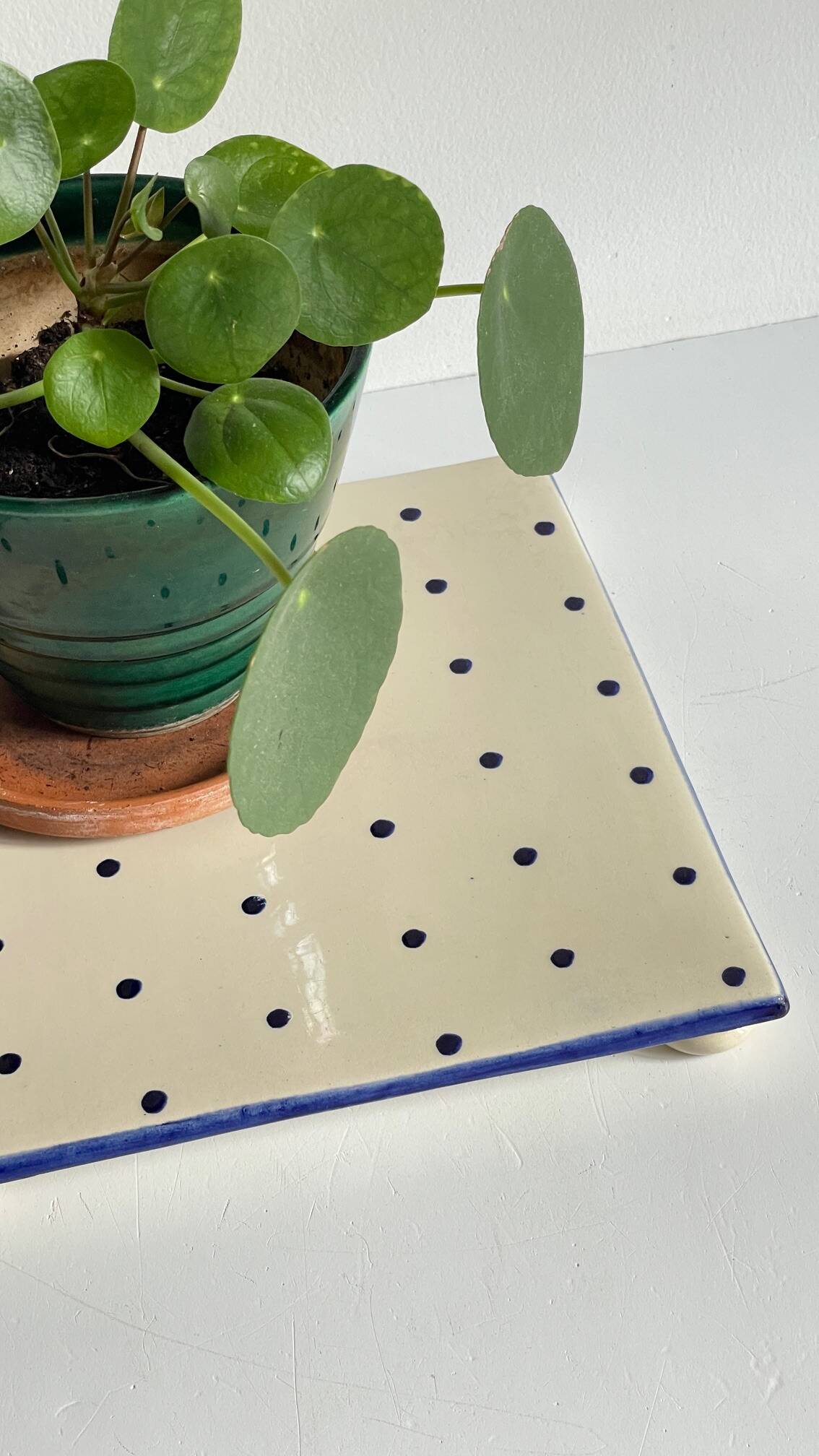 St Clément Vintage Polka Dot Ceramic Trivet