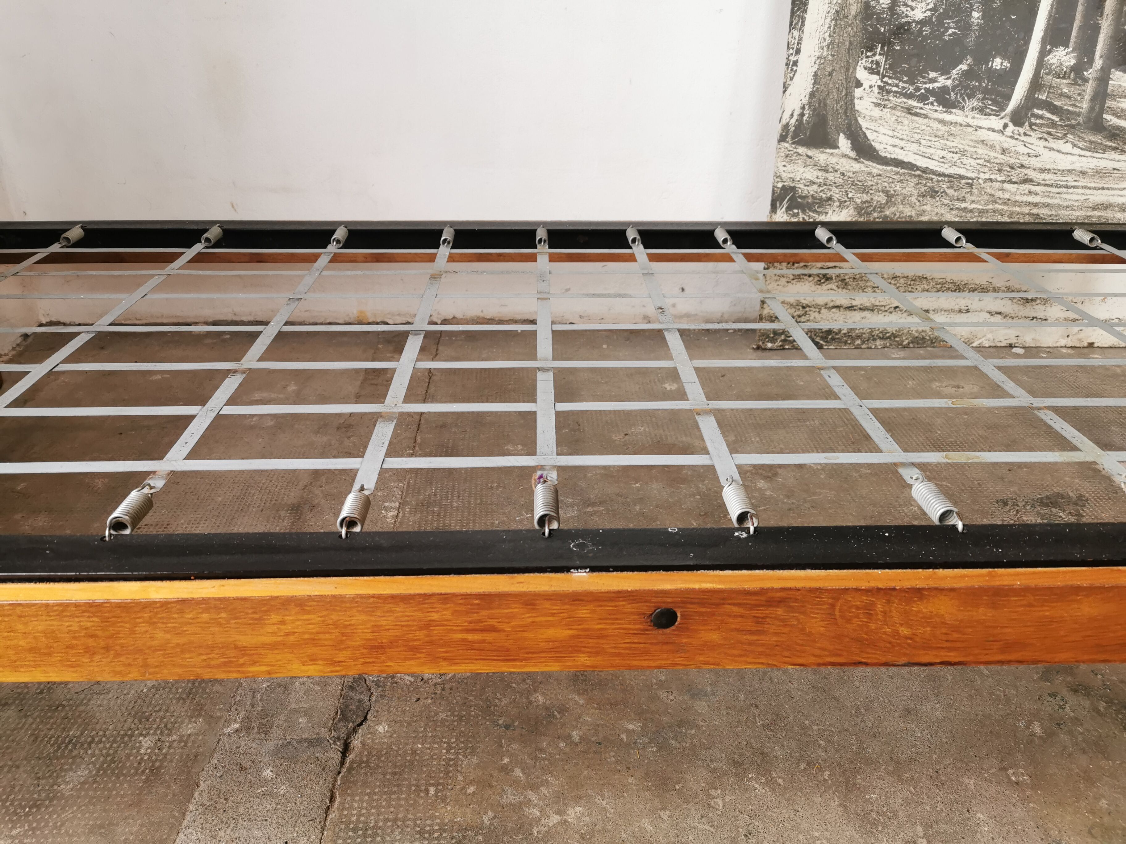 Bed of the 50s reconstruction style in oak