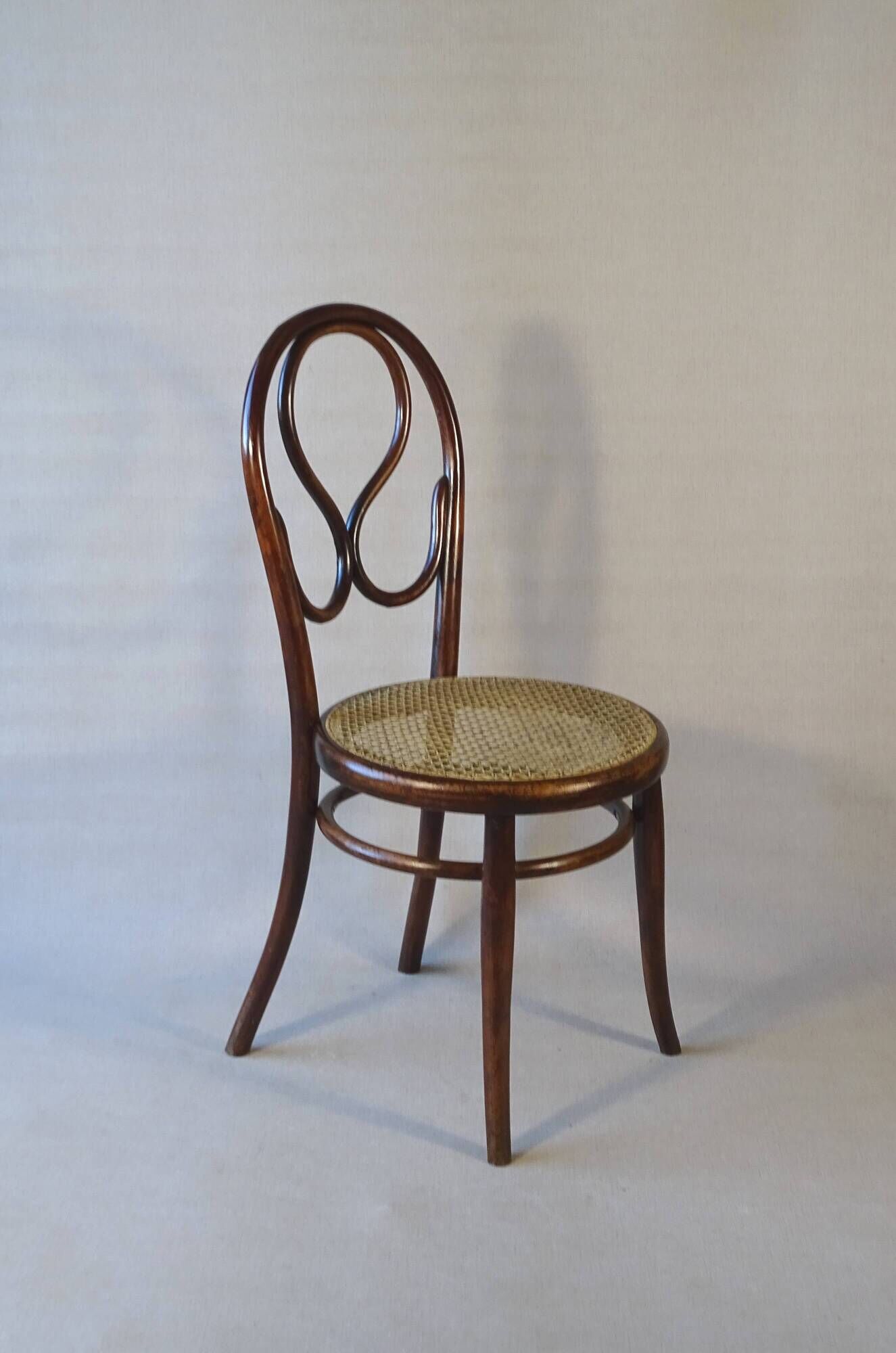 Thonet bistro chair N°20 ca 1868 new canework - rare model from this period -