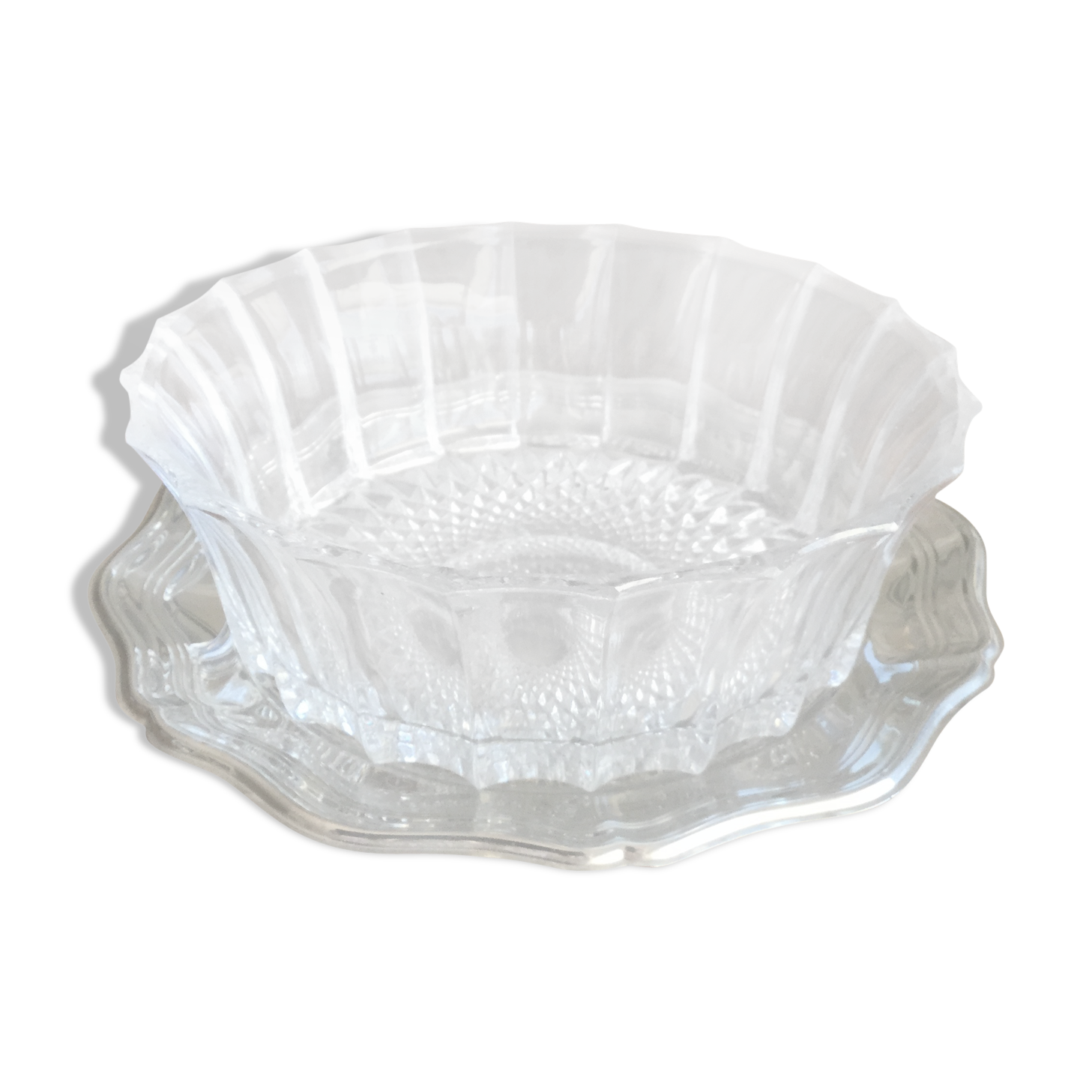 Crystal ravier on silver metal presentation plate