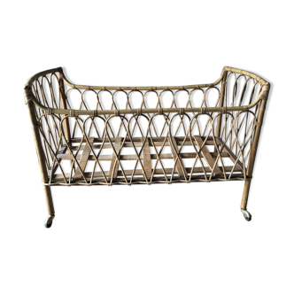 Rattan bed