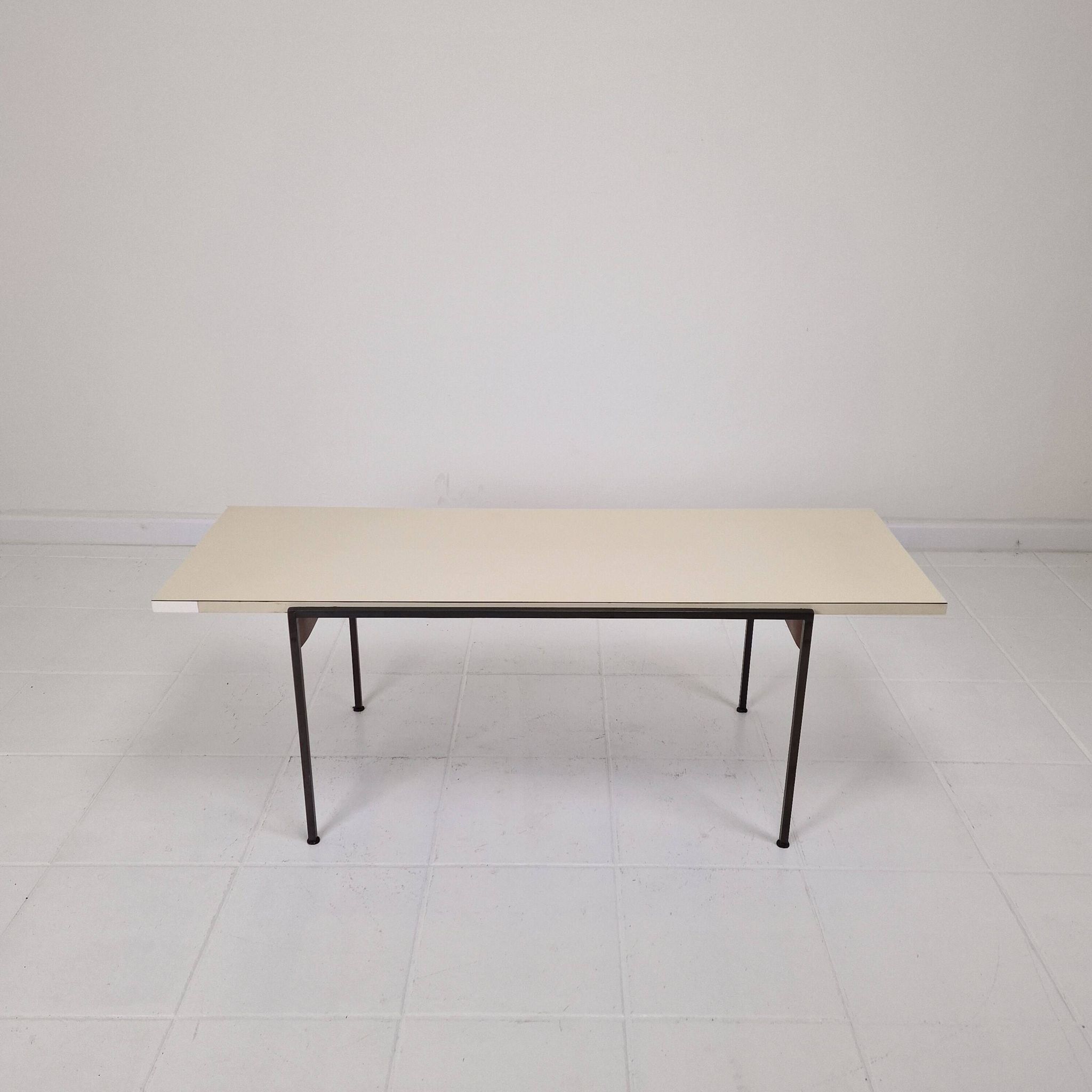 Table basse par Hein Salomonson pour AP Originals, 1960