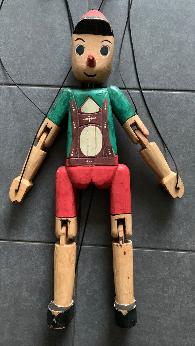 Marionnette en bois articulée Pinocchio, hauteur 81 cm | Selency