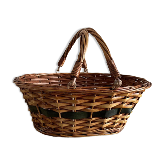 Wicker basket wood and green color