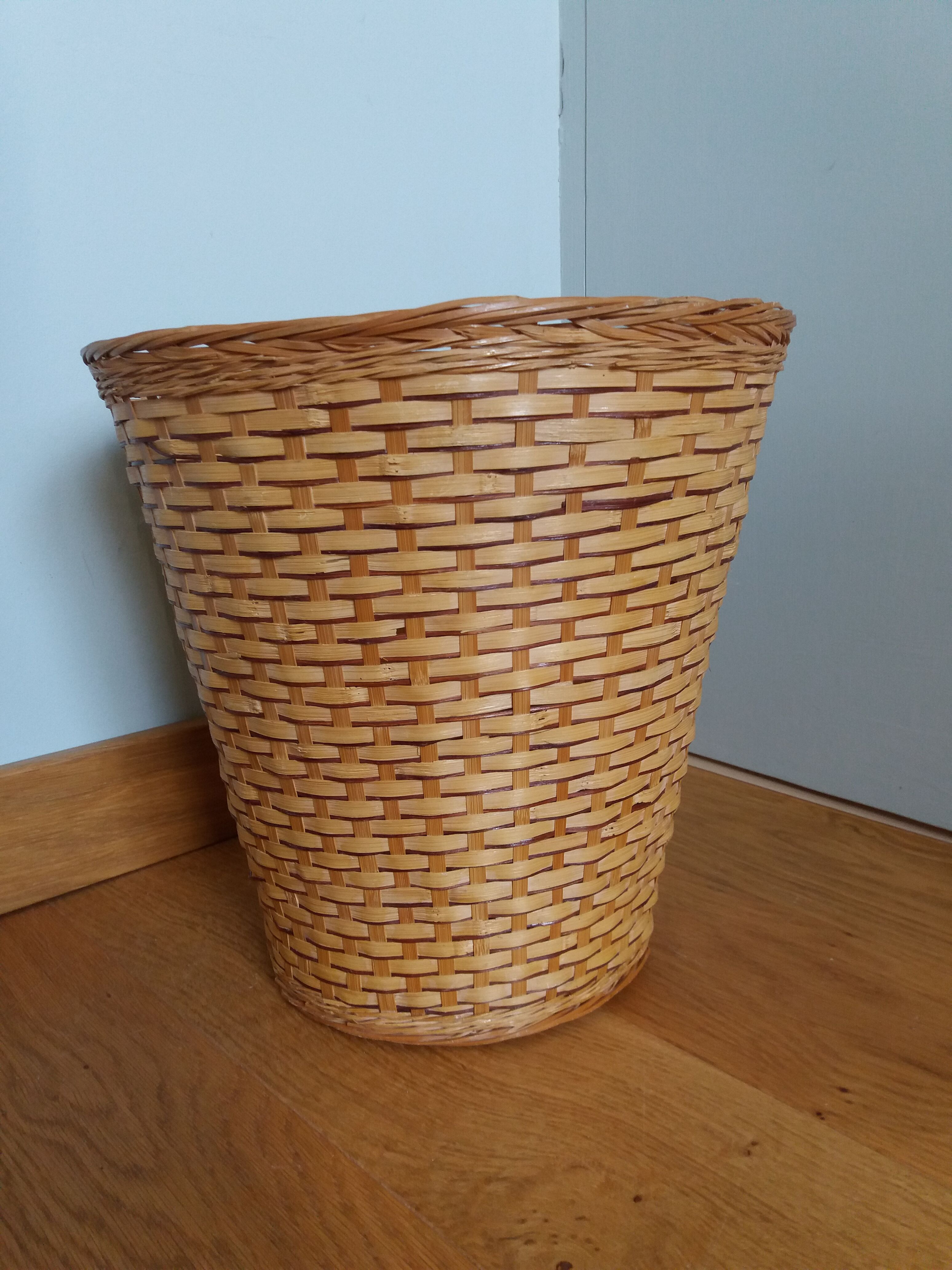 Wicker rattan wastepaper basket