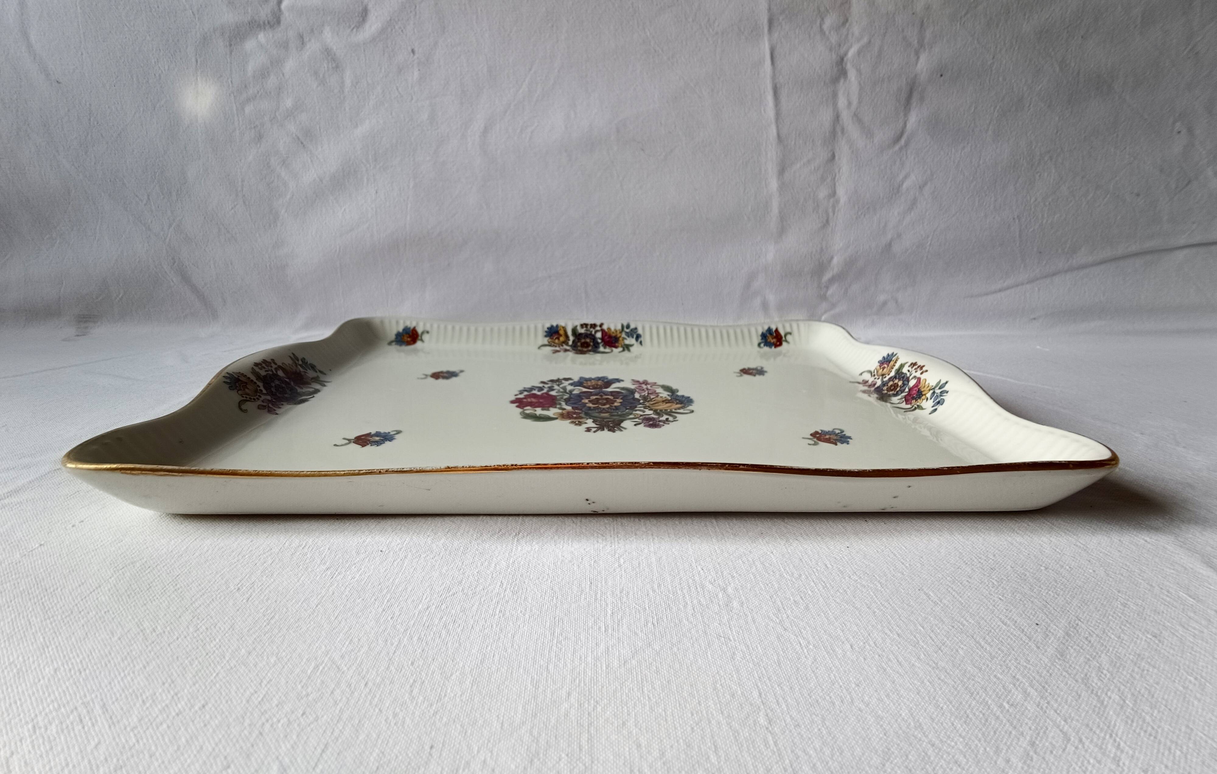Limoges porcelain tray with floral bouquet motifs, early 20th century