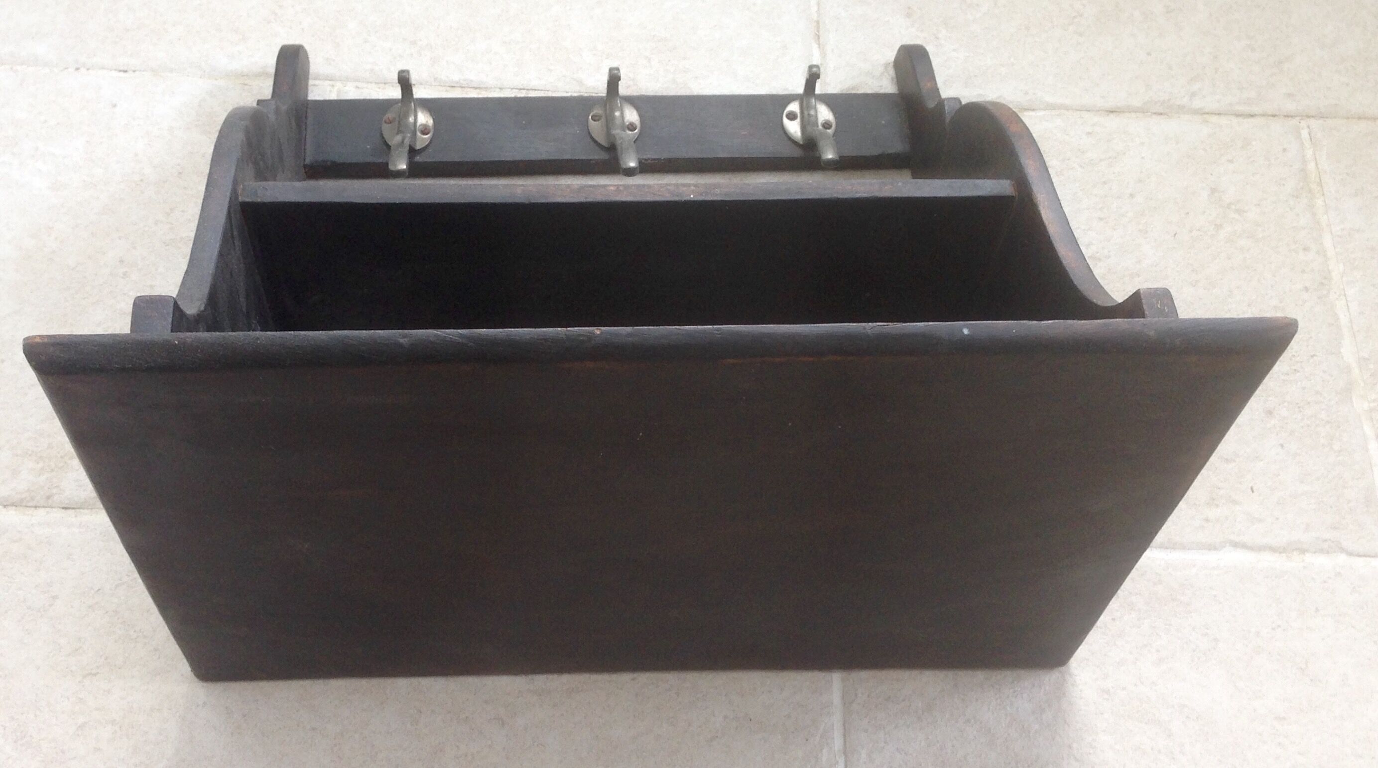 Shelf to double to three year 50 pegs