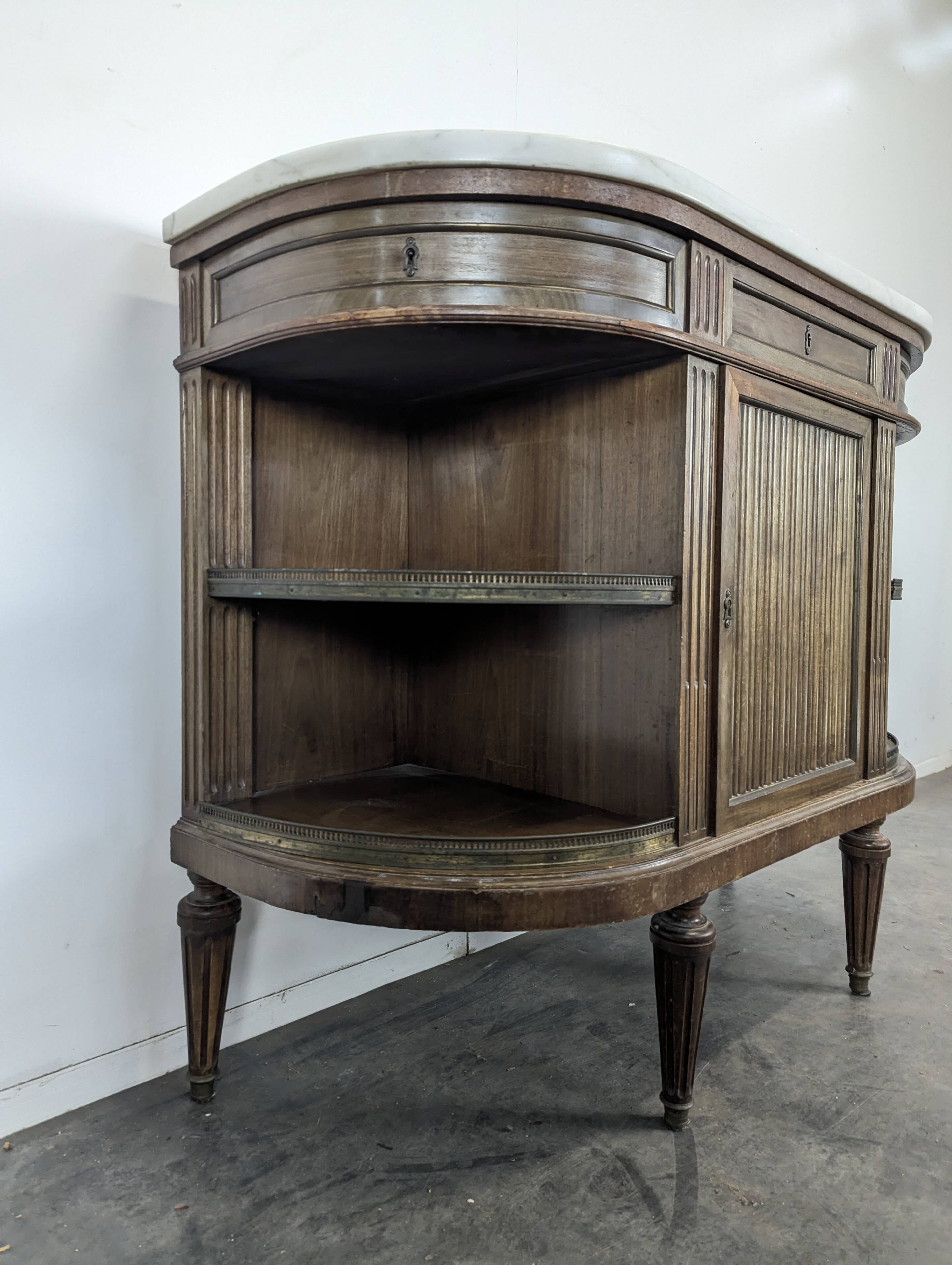 Louis XVI style dessert table in mahogany, late 19th century.