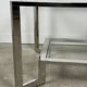 Table basse / bout de canapé chromé et verre