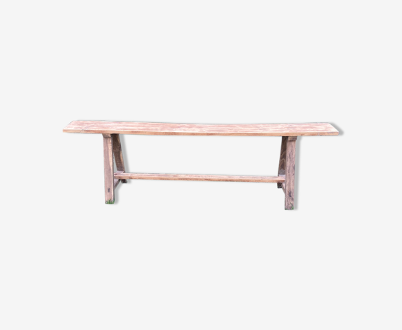 Banc en bois poncé dans son jus