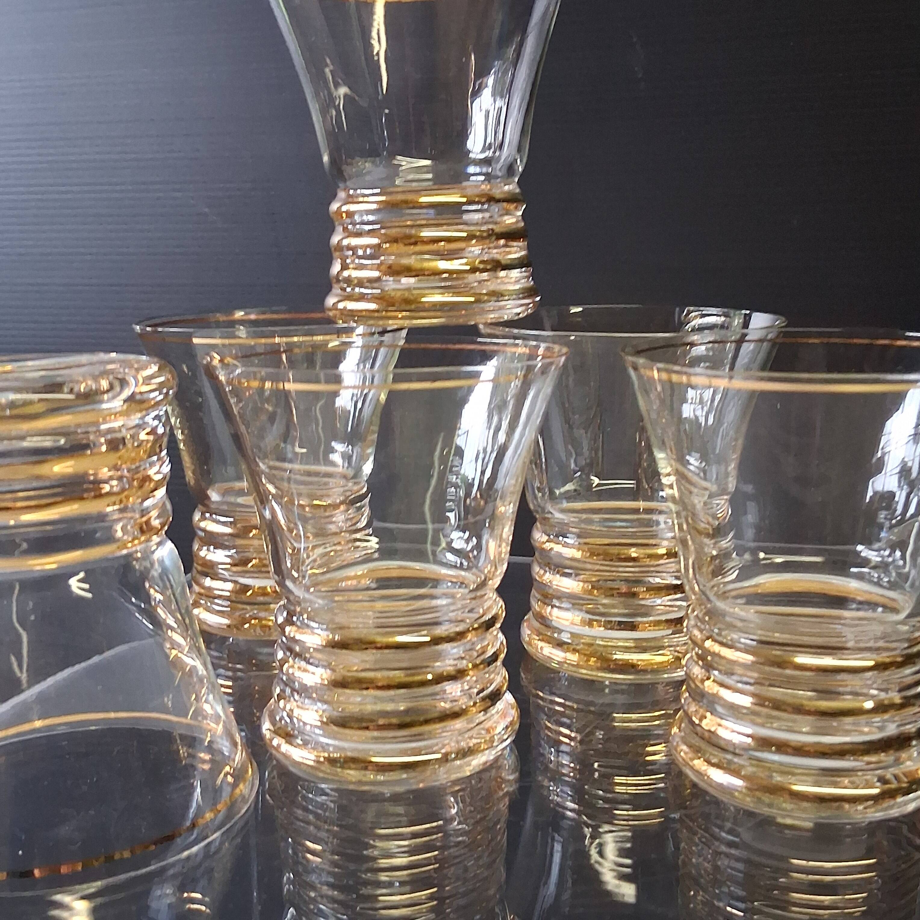 6 antique water glasses in good condition