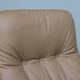Fauteuil + repose-pieds en cuir de De Sede des années 70