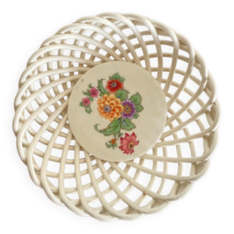 Ceramic basket