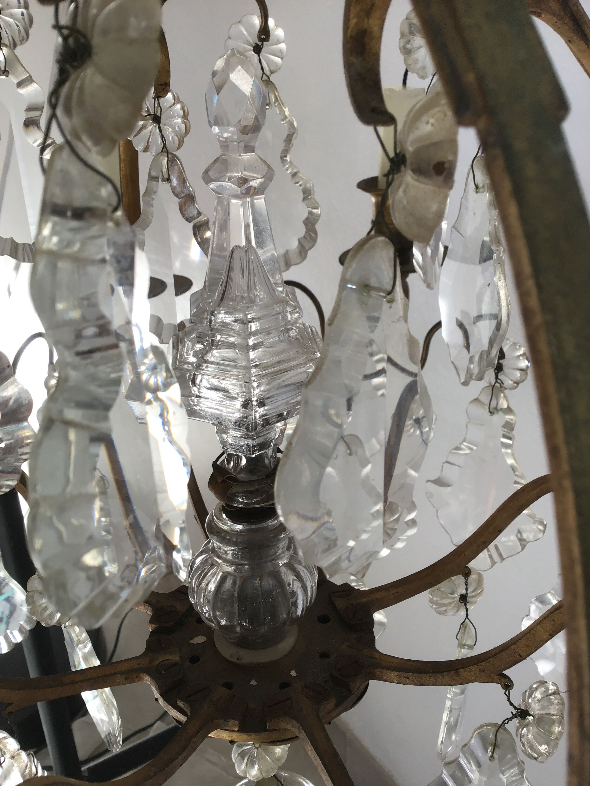 Louis XV  to pendants chandelier.