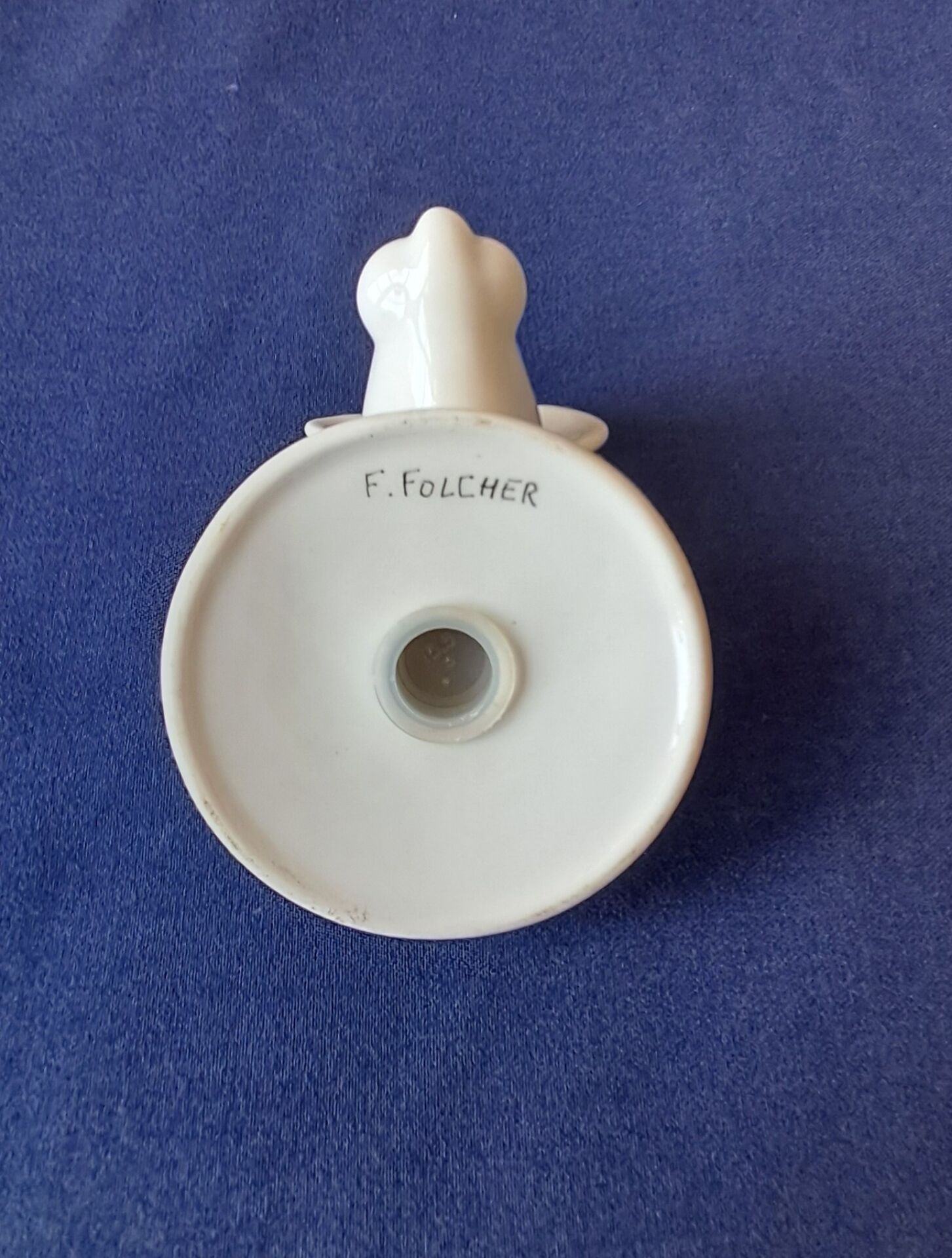 Salt cellar or porcelain salt shaker. Zoomorphic figurine of a mouse.