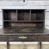 Tiered desk