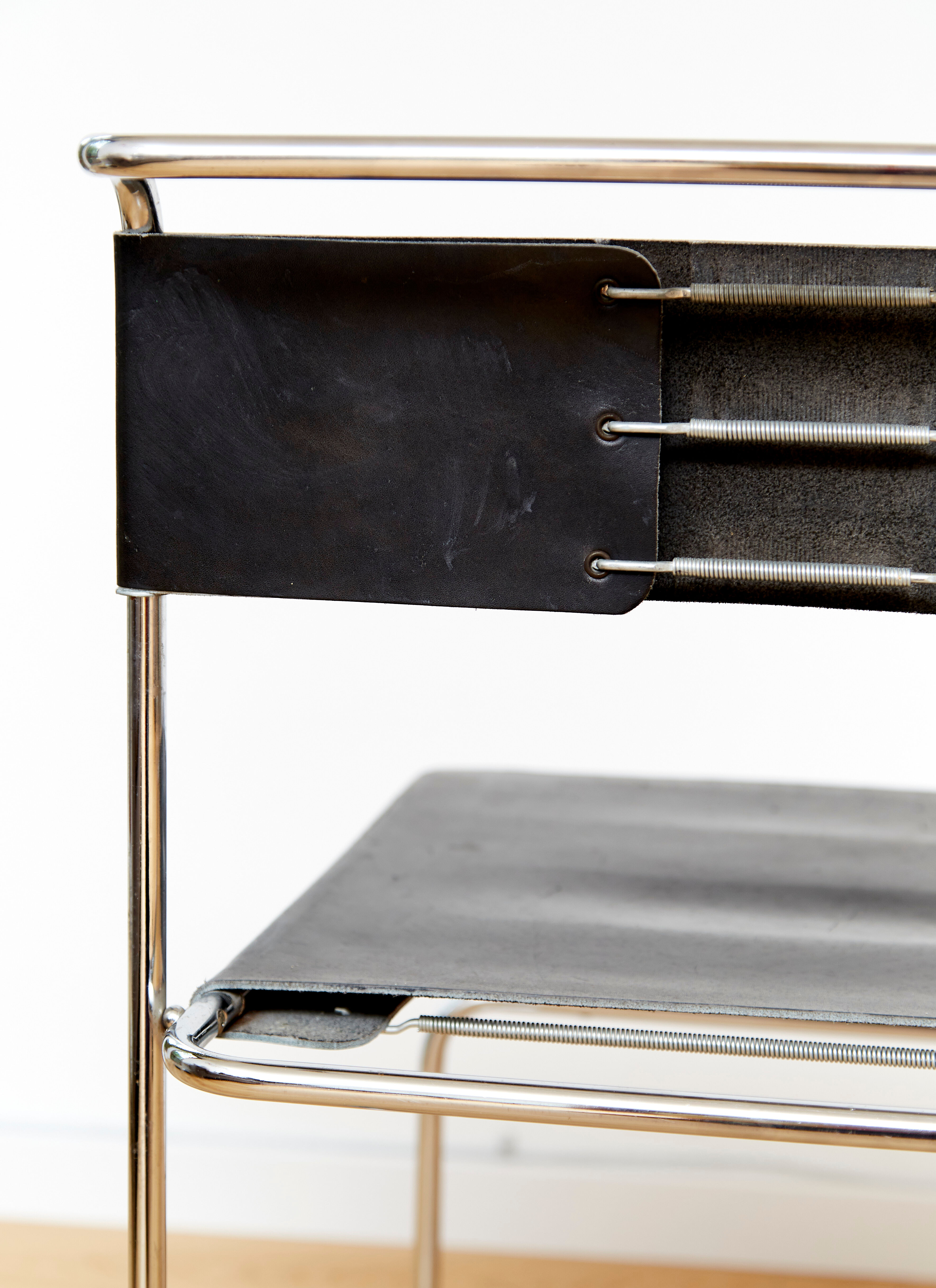 Giovanni Carini "Libellula" for Planula