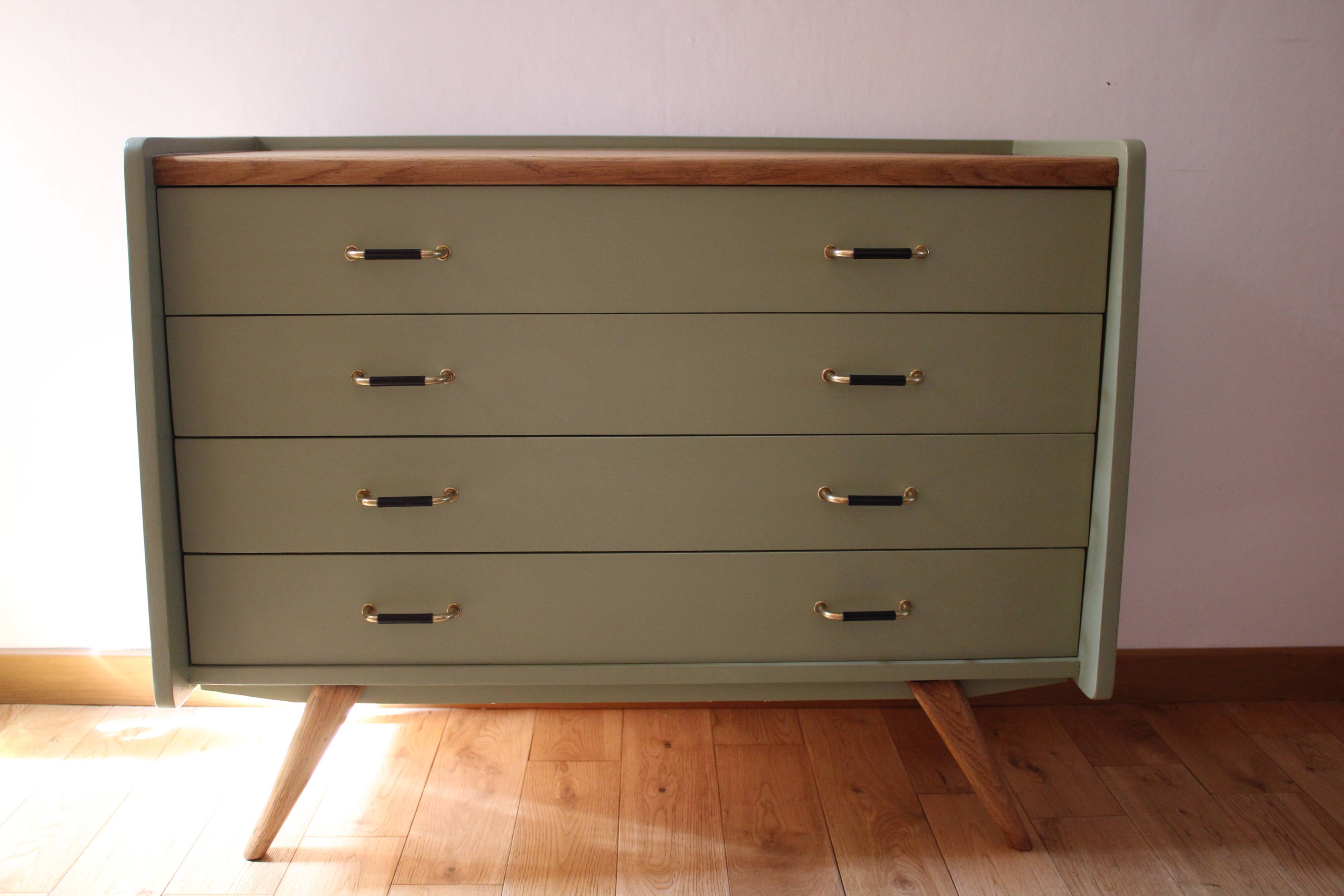Commode vintage
