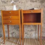 2 bedside tables