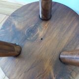 Tabouret tripode pieds crayon